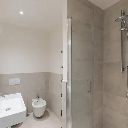 Mudiva -train Station Modern 1 Bdr Flat 1st Floor * Florence