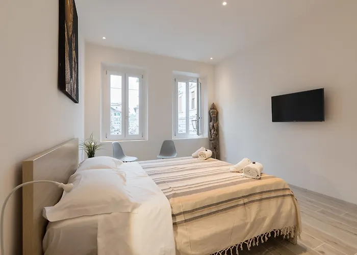 Apartament Keys Of Italy - Mudiva - Albero 2 - Train Station Modern 1 Bdr Flat 1st Floor *